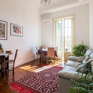 https://ai-lattarini-house.palermohotels.org
